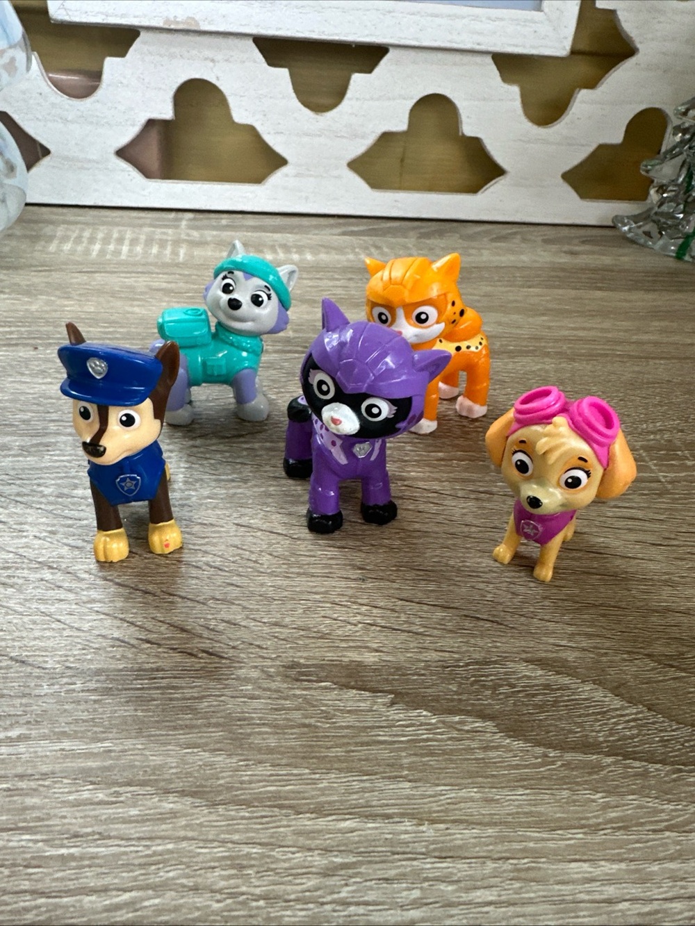Paw Patrol Lot Of 5 Figurines